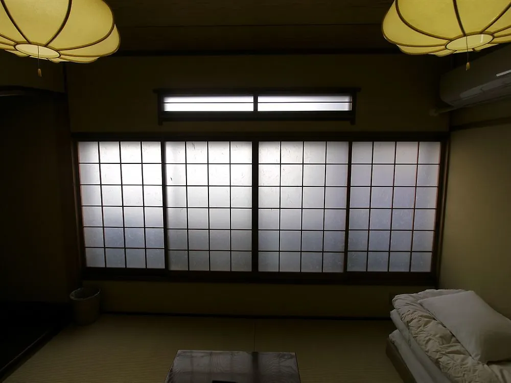 Gion Ryokan Q-Beh Kyoto 0*,